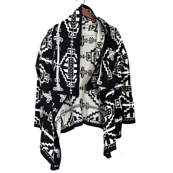 Beulah Sweaters - Beulah Style Southwestern Tribal Print Wool Blend Cardigan Black White Size S/M
